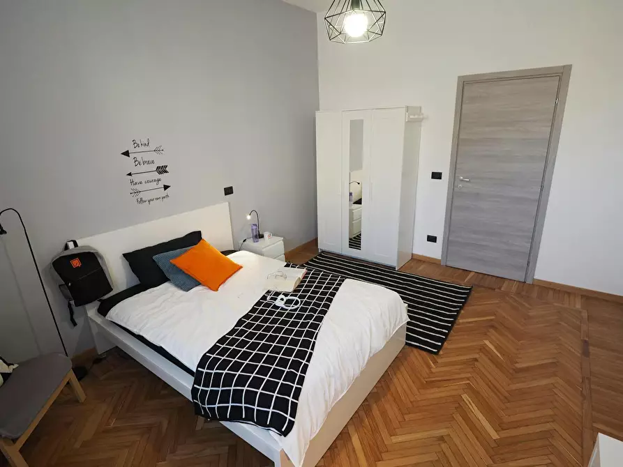 Immagine 5 di Camera in affitto  in Corso Germano Sommeiller a Torino