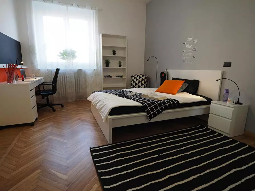 Immagine 1 di Camera in affitto  in Corso Germano Sommeiller a Torino