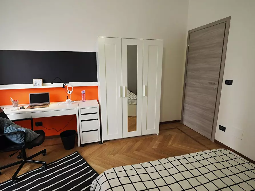 Immagine 4 di Camera in affitto  in Via Pietro Giuria a Torino