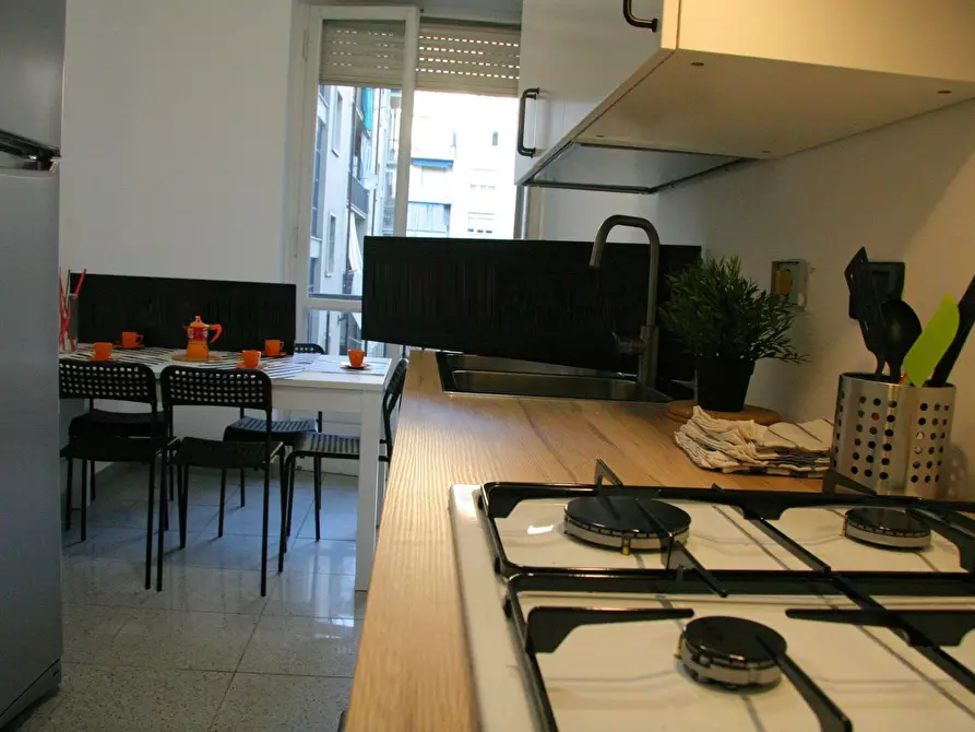 Immagine 5 di Camera in affitto  in Corso Dante a Torino