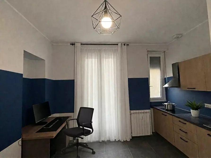 Immagine 10 di Camera in affitto  in Corso Peschiera a Torino