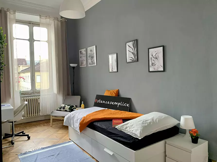 Immagine 1 di Camera in affitto  in Corso Re Umberto a Torino