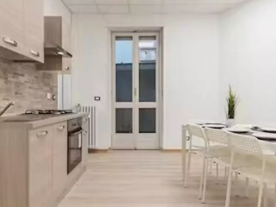 Immagine 4 di Camera in affitto  in Via Elba a Torino