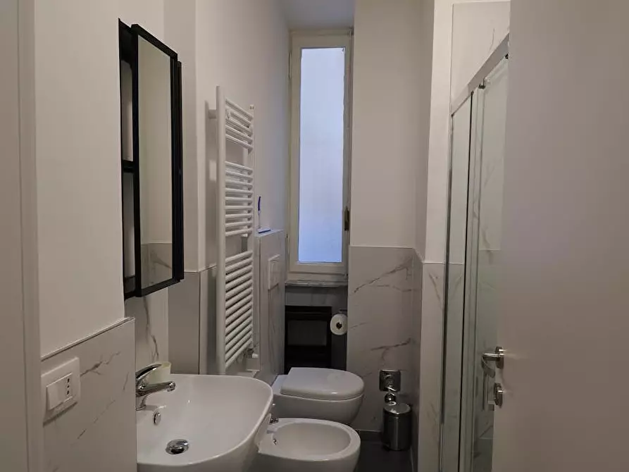 Immagine 4 di Camera in affitto  in Corso Peschiera a Torino