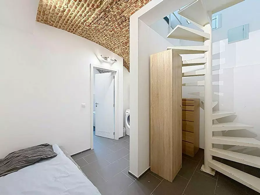 Immagine 3 di Appartamento in affitto  in Rue du Luxembourg a Ixelles