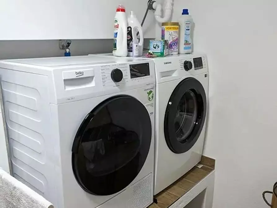 Immagine 5 di Casa indipendente in affitto  in Marienburger Straße a München