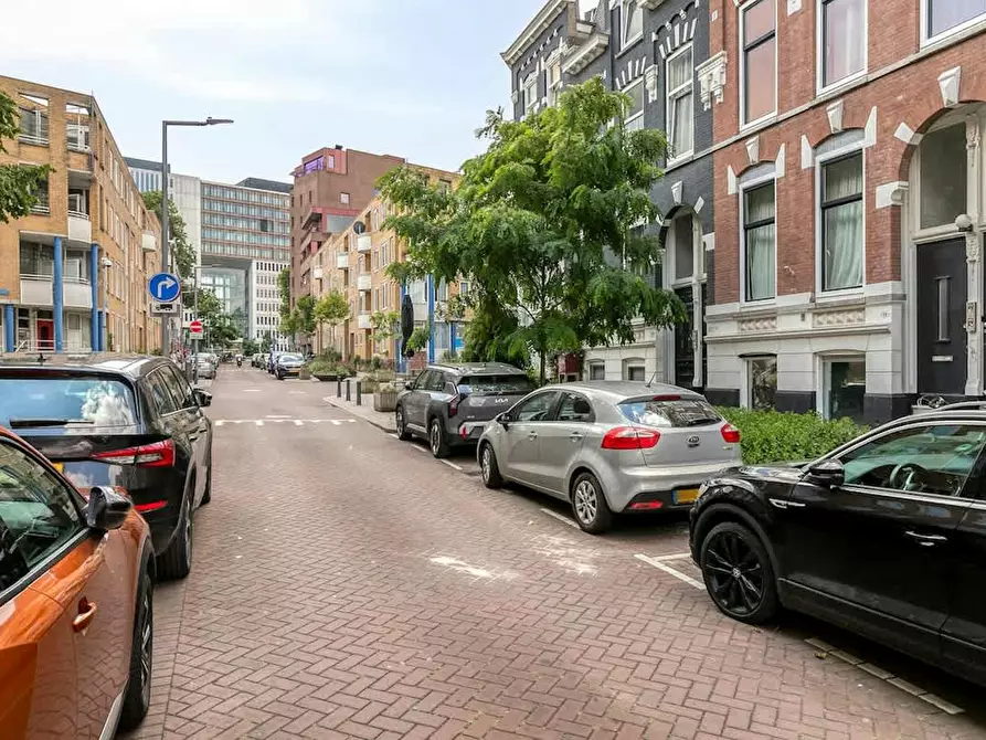 Immagine 6 di Appartamento in affitto  in Saftlevenstraat a Rotterdam