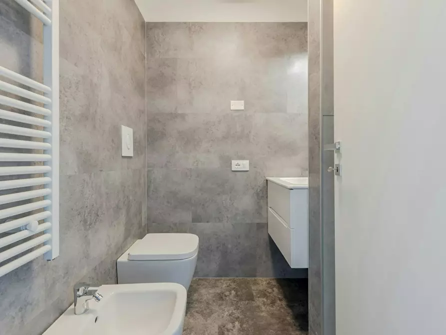Immagine 5 di Camera in affitto  in Via Giulio Togni a Brescia