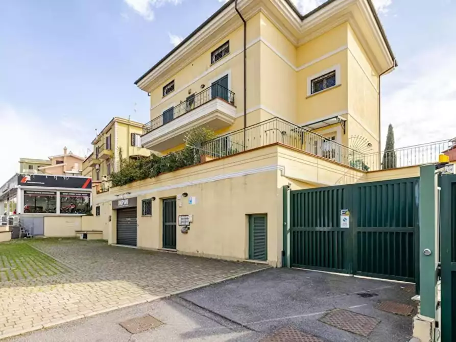 Immagine 7 di Appartamento in affitto  in Via di Boccea a Roma