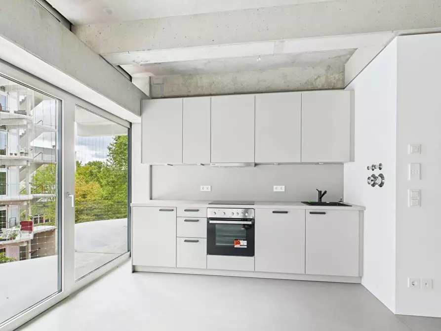 Immagine 4 di Appartamento in affitto  in Lion-Feuchtwanger-Straße a Berlin