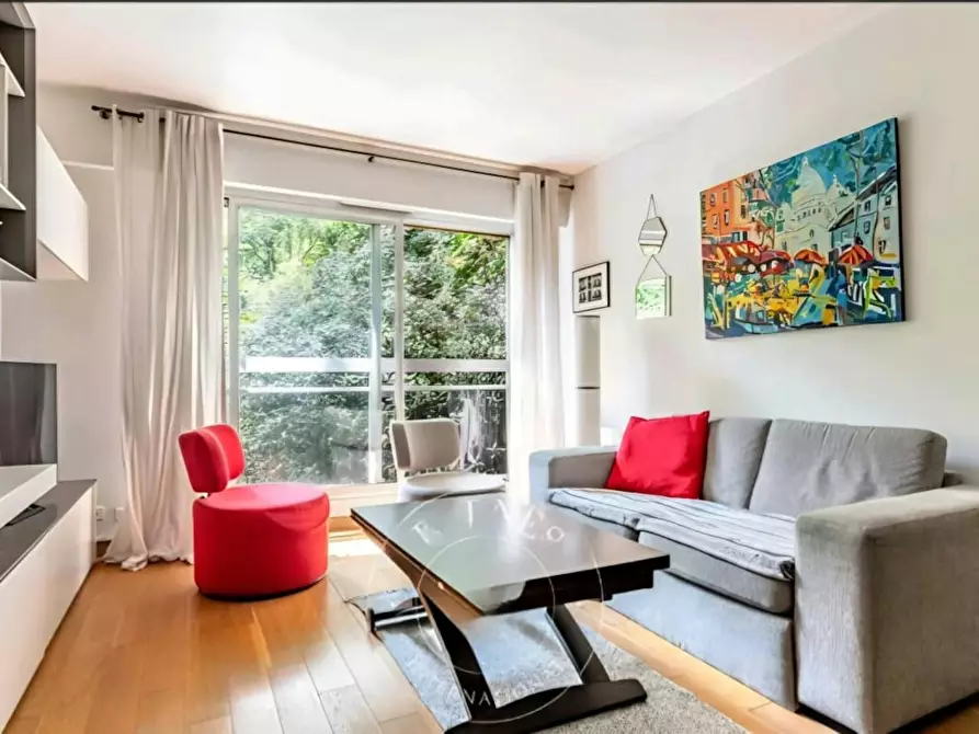 Immagine 3 di Appartamento in affitto  in Rue Cimarosa a Paris 16