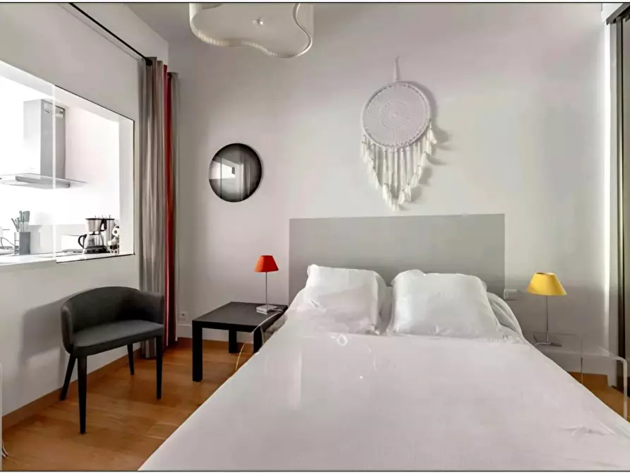 Immagine 6 di Appartamento in affitto  in Rue Cimarosa a Paris 16