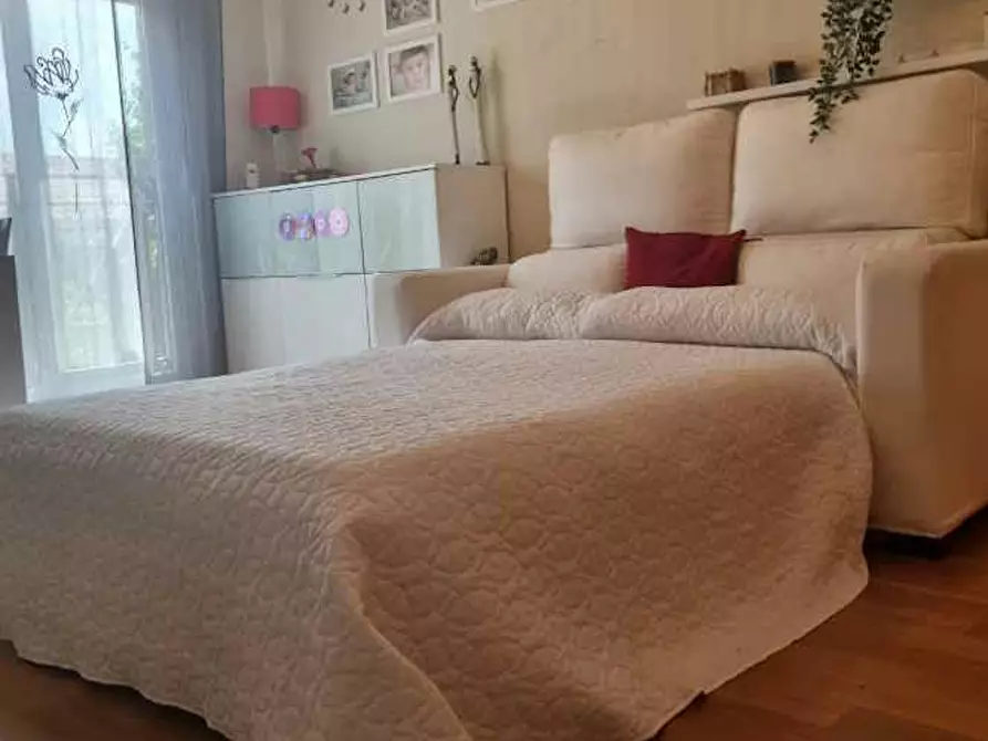 Immagine 3 di Camera condivisa in affitto  in Calle Béjar a Getafe