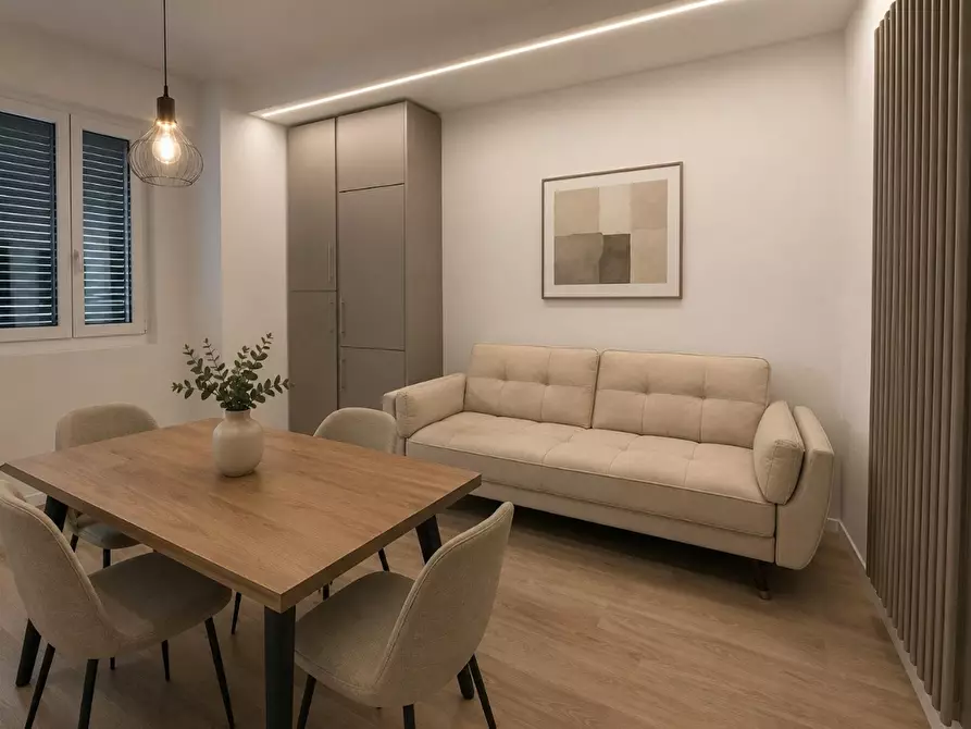 Immagine 1 di Appartamento in affitto  in Via Faenza a Firenze