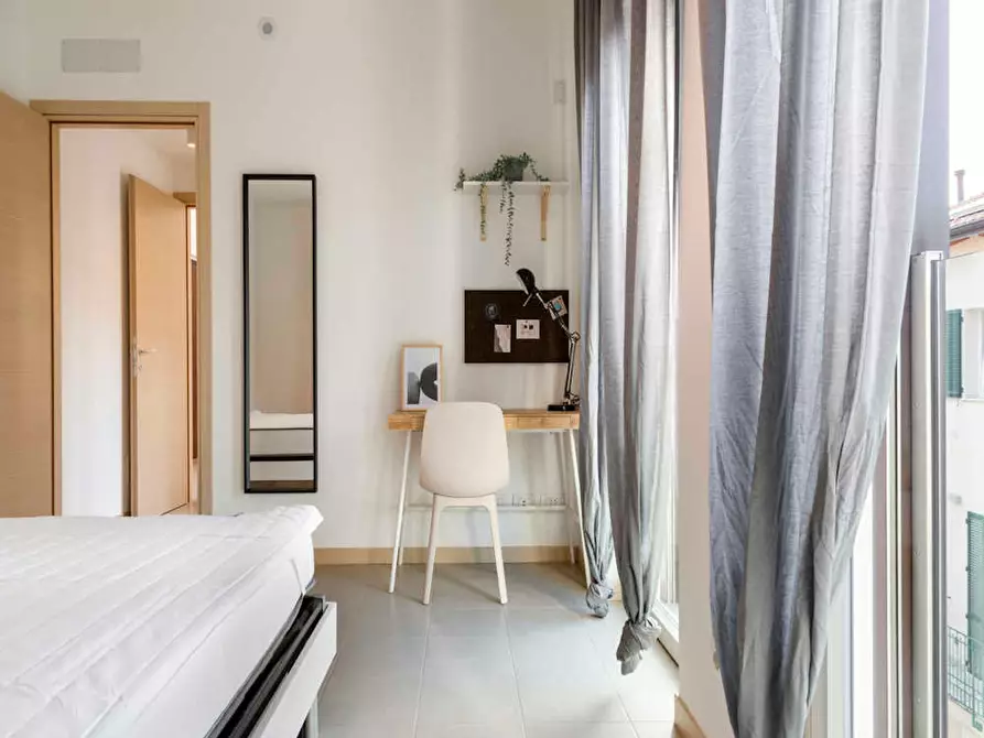 Immagine 6 di Appartamento in affitto  in Via Gardone a Milano