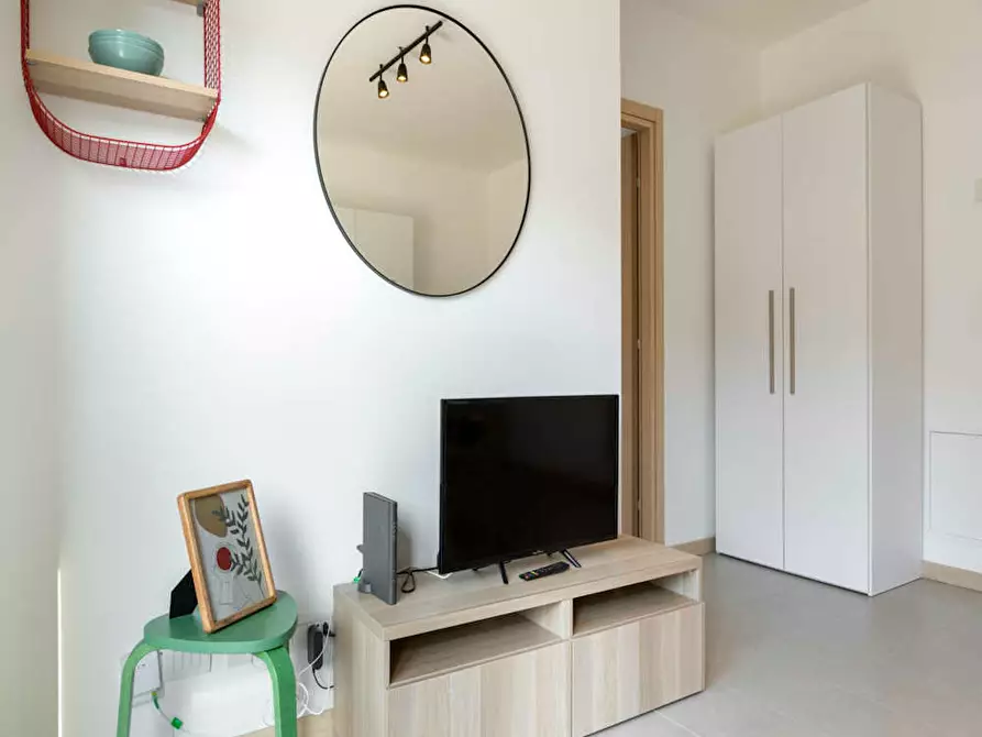 Immagine 10 di Appartamento in affitto  in Via Gardone a Milano
