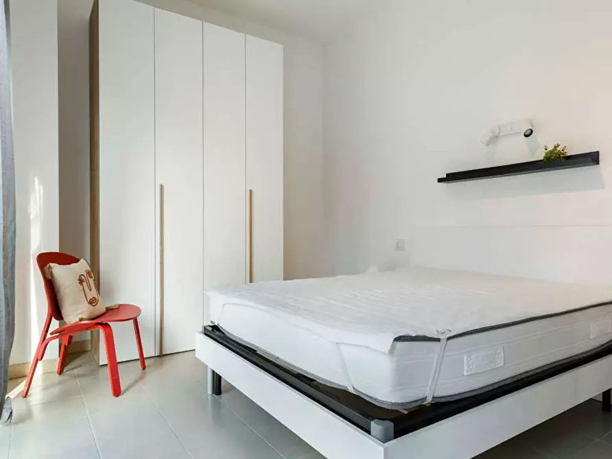 Immagine 1 di Appartamento in affitto  in Via Gardone a Milano
