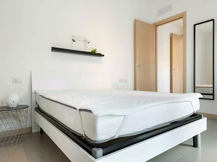 Immagine 2 di Appartamento in affitto  in Via Gardone a Milano