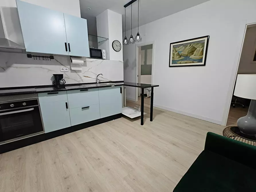 Immagine 9 di Camera in affitto  in Calle de Juan Álvarez Mendizábal a Madrid