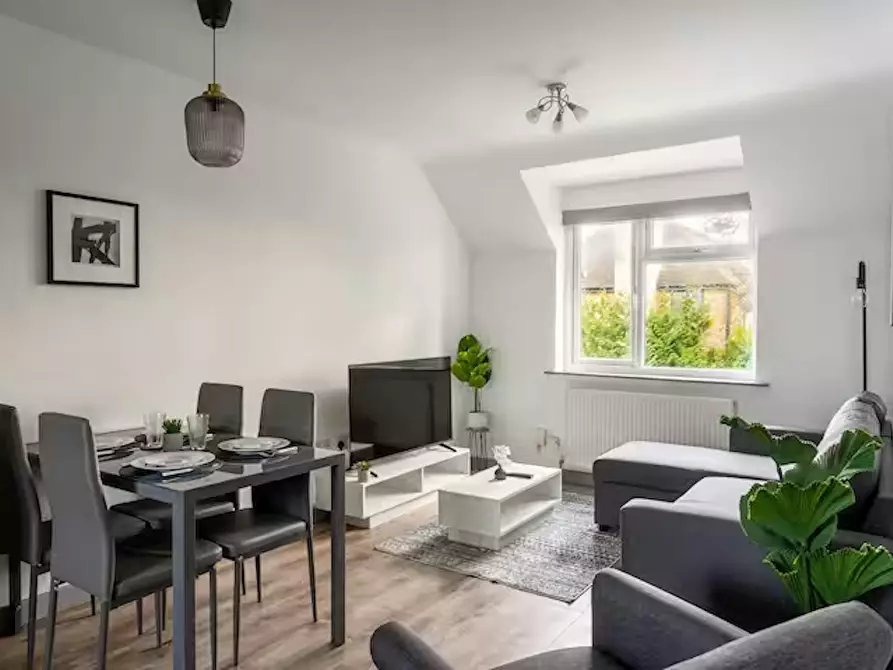 Immagine 3 di Appartamento in affitto  in Rickmansworth Lane a Chalfont St Peter