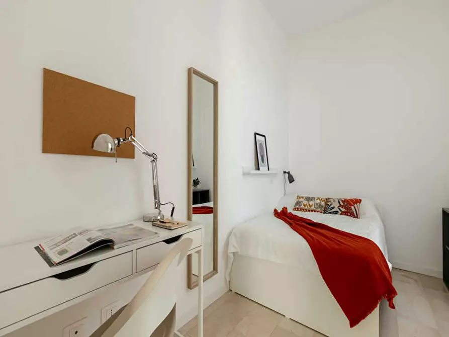 Immagine 1 di Camera in affitto  in Via Bartolomeo D'Alviano a Milano