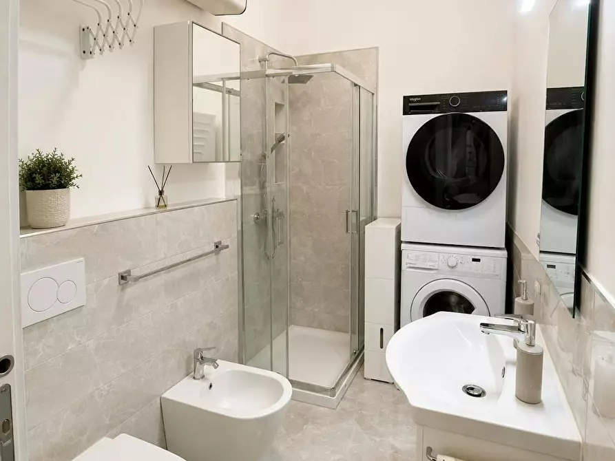 Immagine 4 di Appartamento in affitto  in Via Guelfa a Firenze