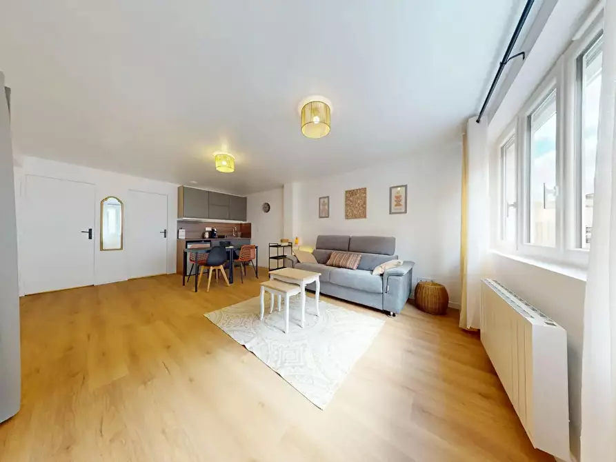 Immagine 9 di Appartamento in affitto  in Rue Pierre Fourel a Saint-Genis-Laval