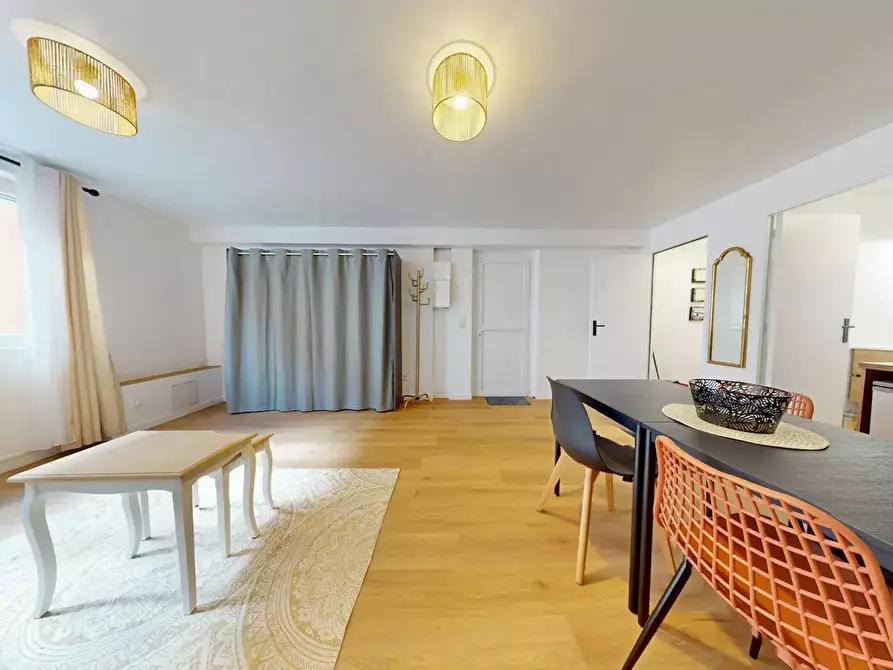 Immagine 6 di Appartamento in affitto  in Rue Pierre Fourel a Saint-Genis-Laval
