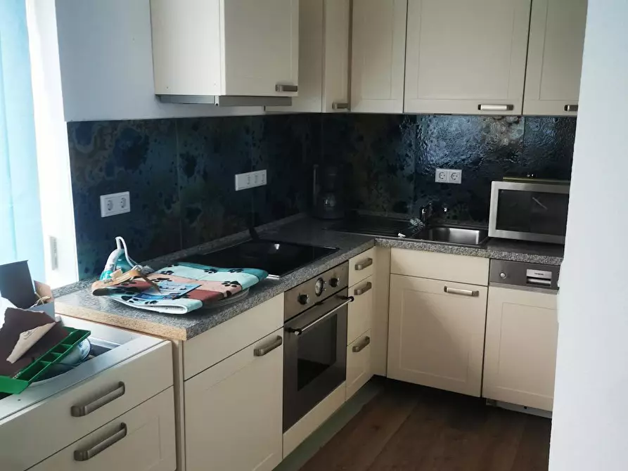 Immagine 4 di Appartamento in affitto  in Zypressenstraße a Köln