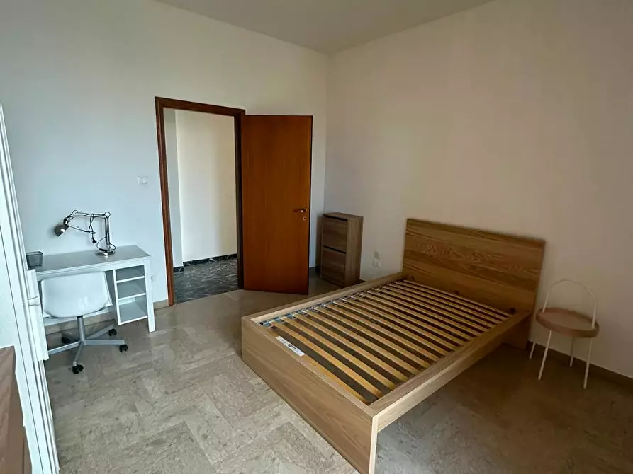 Immagine 4 di Camera in affitto  in Viale Felsina a Bologna