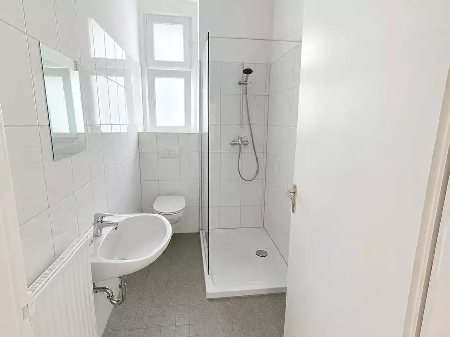 Immagine 4 di Camera in affitto  in Kurfürstenstraße a Berlin
