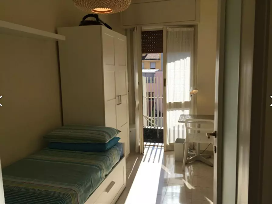 Immagine 1 di Camera in affitto  in Via Pasquale Sottocorno a Milano