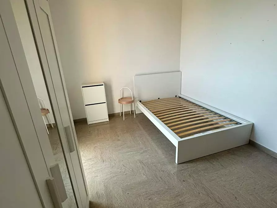 Immagine 2 di Camera in affitto  in Viale Felsina a Bologna