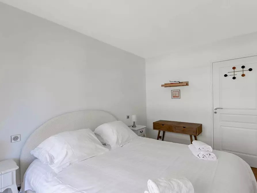 Immagine 7 di Appartamento in affitto  in Rue de Thionville a Paris
