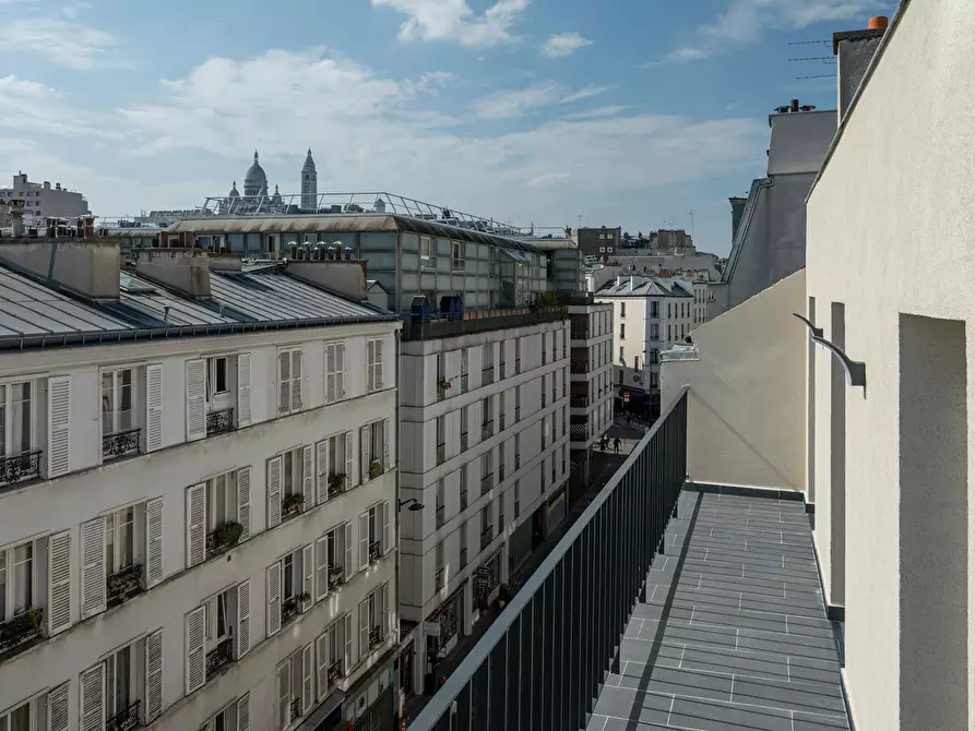Immagine 7 di Appartamento in affitto  in Rue Marcadet a Paris 18