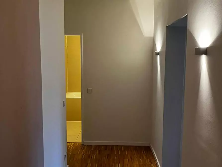 Immagine 9 di Camera in affitto  in Leibnizstraße a Berlin