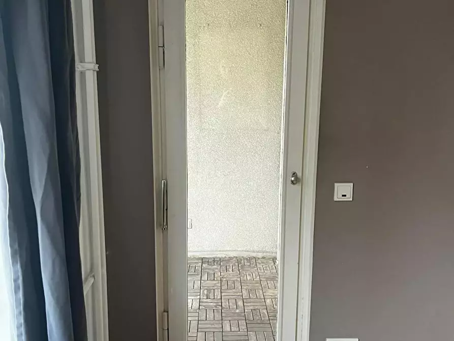 Immagine 3 di Camera condivisa in affitto  in Leibnizstraße a Berlin