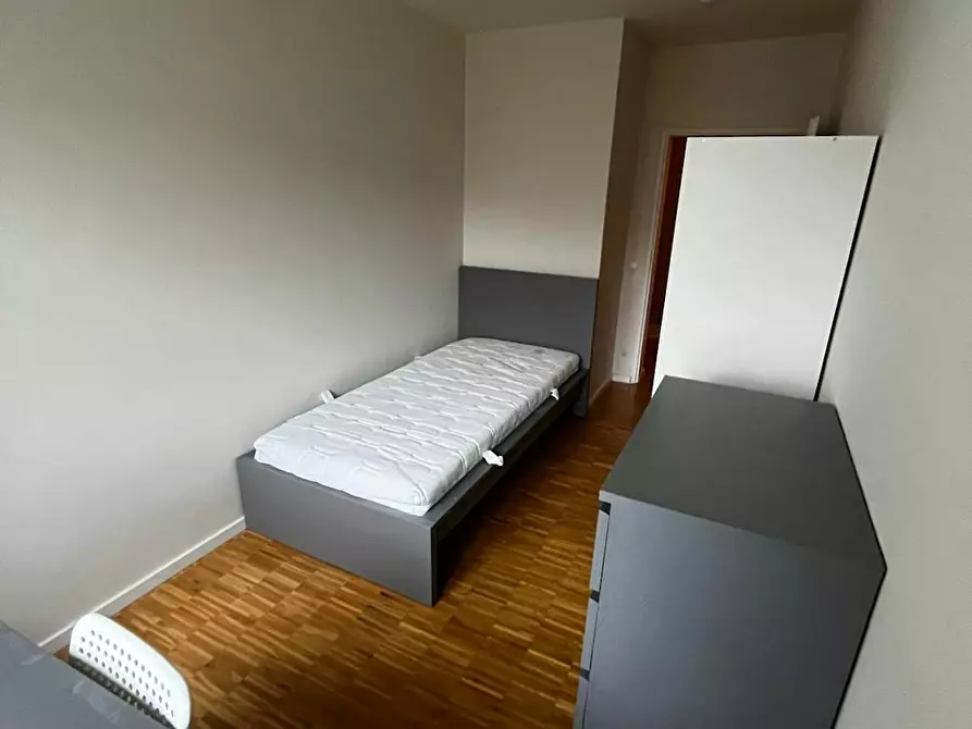 Immagine 2 di Camera in affitto  in Leibnizstraße a Berlin