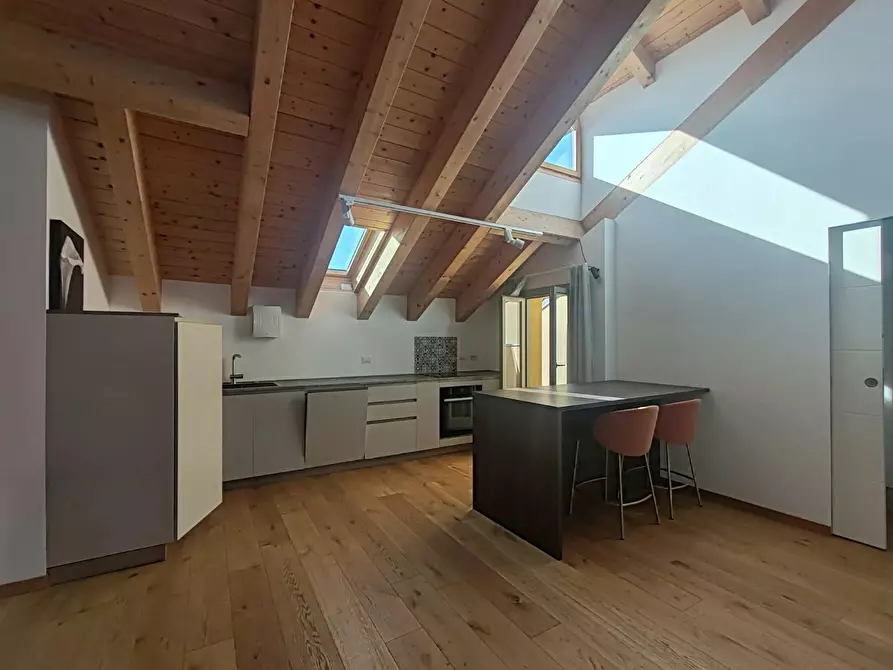 Immagine 8 di Appartamento in affitto  in Via Maria Vittoria a Torino