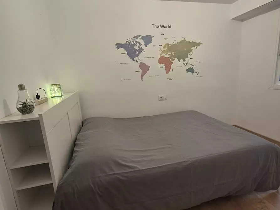 Immagine 6 di Appartamento in affitto  in Carrer de Sant Vicent Màrtir a Valencia