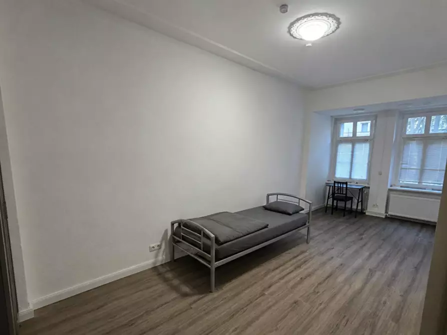 Immagine 2 di Camera in affitto  in Kurfürstenstraße a Berlin