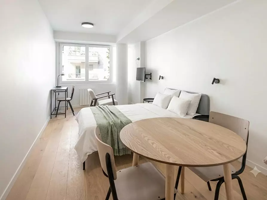 Immagine 1 di Appartamento in affitto  in Rue Fernand Pelloutier a Clichy