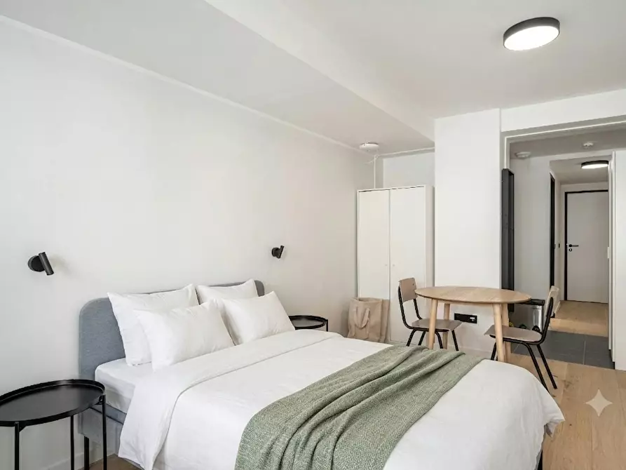 Immagine 2 di Appartamento in affitto  in Rue Fernand Pelloutier a Clichy