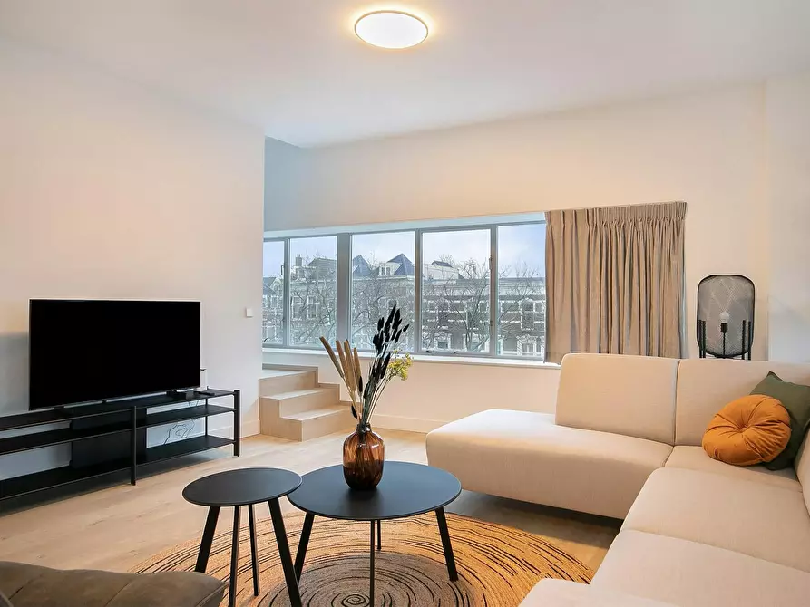 Immagine 1 di Appartamento in affitto  in 's-Gravendijkwal a Rotterdam