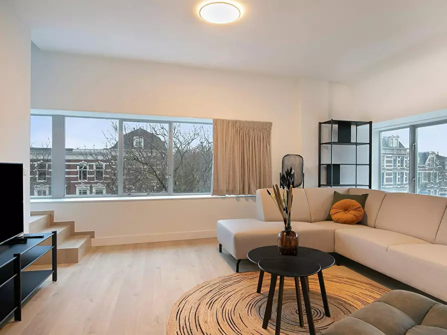 Immagine 2 di Appartamento in affitto  in 's-Gravendijkwal a Rotterdam