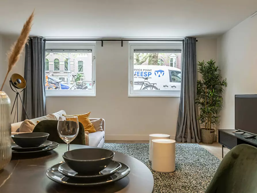 Immagine 5 di Appartamento in affitto  in Mathenesserlaan a Rotterdam