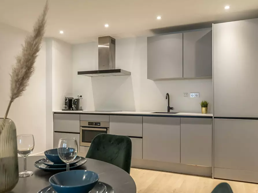 Immagine 2 di Appartamento in affitto  in Mathenesserlaan a Rotterdam