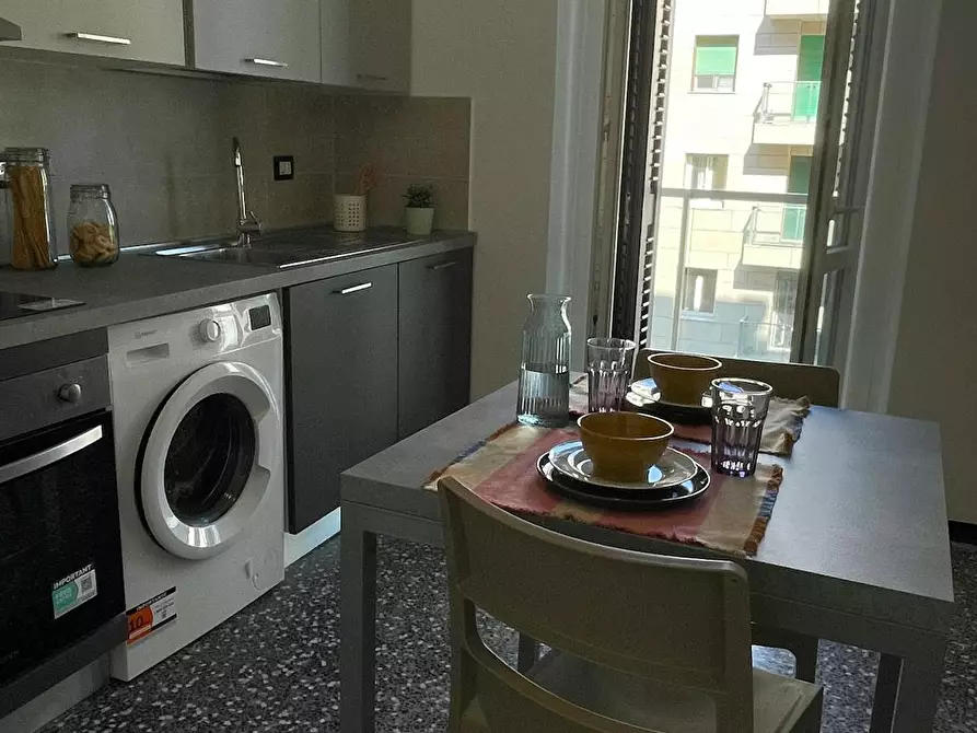 Immagine 1 di Camera in affitto  in Via Enrico Porro a Genova