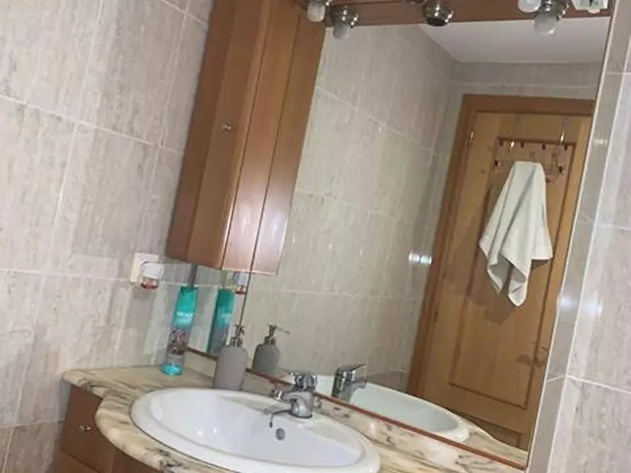 Immagine 7 di Camera in affitto  in Carrer de Sant Columbà a Valencia