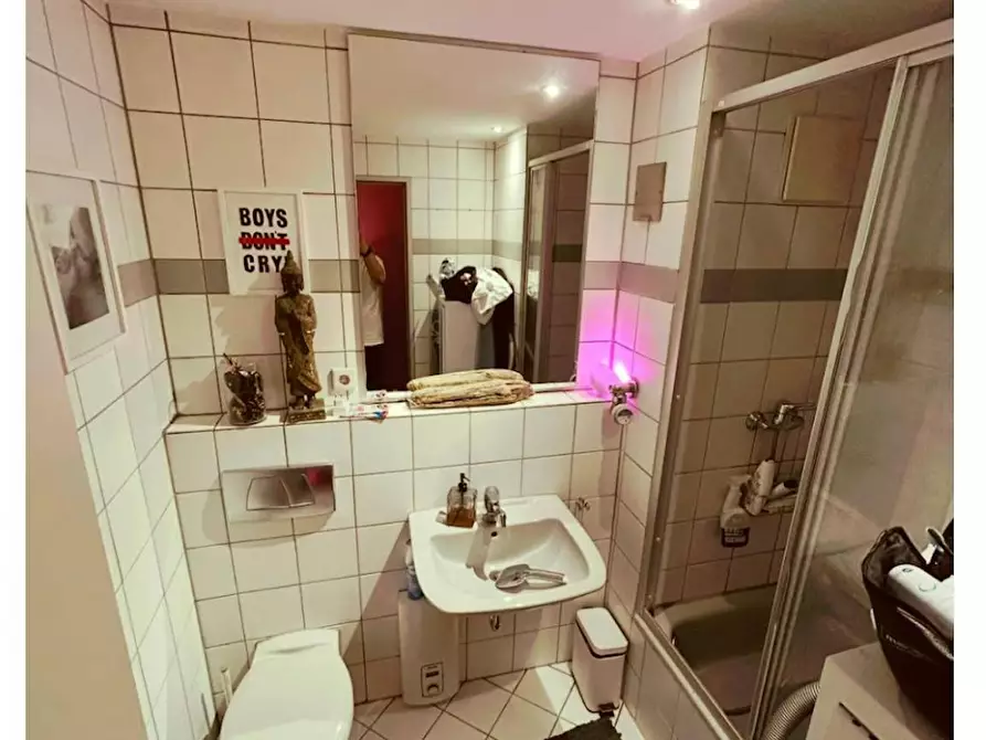 Immagine 3 di Appartamento in affitto  in Im Mediapark a Köln